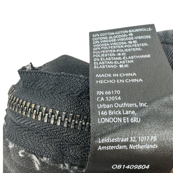 Free People We The Free Pull-On Flare Jeans Crossfront Black Denim Size 28 - Picture 12 of 12